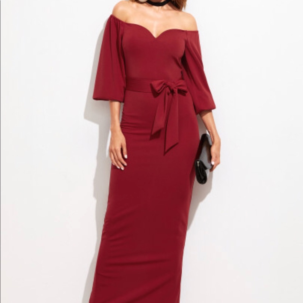 Sweetheart off the shoulder belted dress